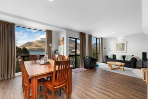 The Twins, Queenstown